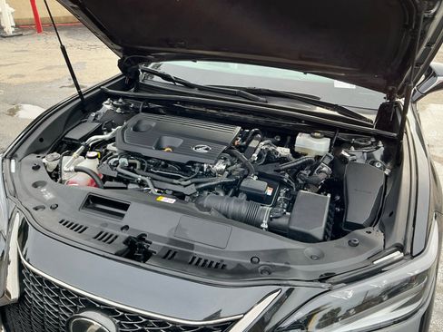 Used 2023 Lexus ES 300h F Sport w/ Accessory Package (Z2) image 24