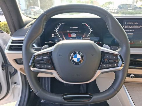Used 2025 BMW 330i Sedan RWD image 19