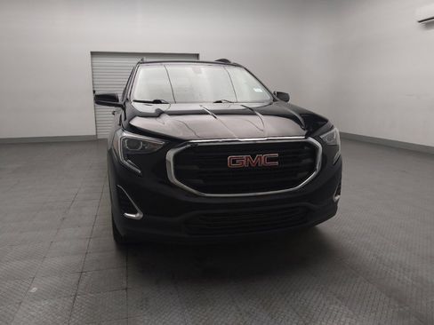 Used 2018 GMC Terrain SLE w/ Driver Convenience Package FWD image 14