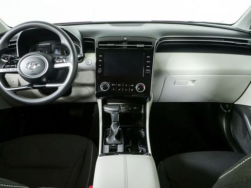 Used 2023 Hyundai Tucson SEL FWD image 18