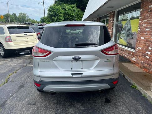 Used 2014 Ford Escape SE image 3