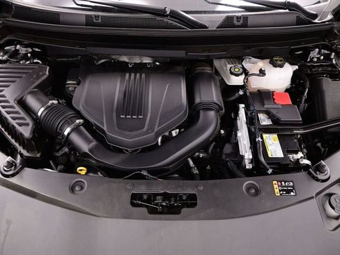 Used 2025 Buick Enclave Sport Touring FWD image 37