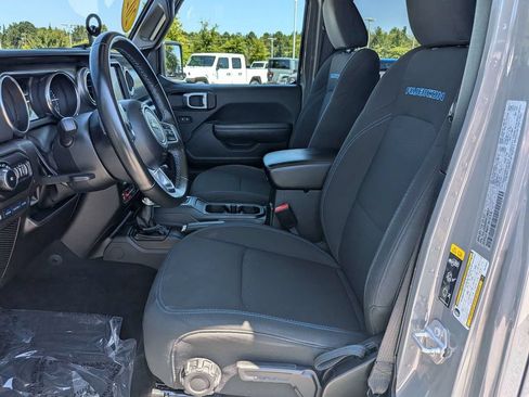 Used 2022 Jeep Wrangler Unlimited Rubicon 4xe w/ Steel Bumper Group AWD/4WD image 19