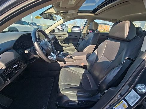 Used 2025 Honda Accord Touring image 13