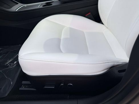 Used 2022 Tesla Model 3 Long Range image 36