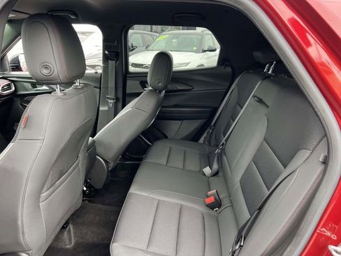 Used 2023 Chevrolet TrailBlazer RS w/ Convenience Package AWD/4WD image 11