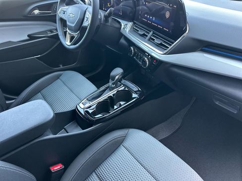 New 2026 Chevrolet Trax LT FWD image 15