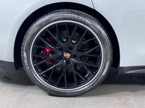 Certified 2023 Porsche Panamera 4S AWD/4WD image 11