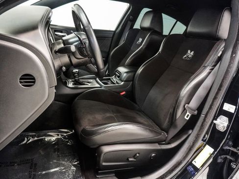 Used 2022 Dodge Charger Scat Pack w/ Plus Group RWD image 6