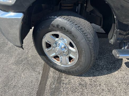 Used 2017 RAM 2500 Tradesman w/ Chrome Appearance Group image 8