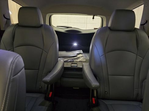 Used 2019 Buick Enclave Essence w/ Trailering Package, 5000 lbs. AWD/4WD image 28