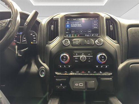 Used 2021 GMC Sierra 1500 Denali image 16