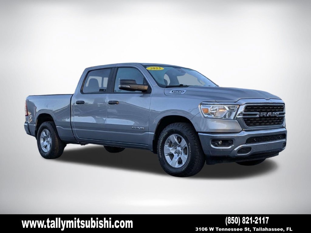 Used 2023 RAM 1500 Lone Star AWD/4WD image 1