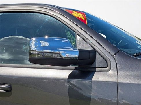 Used 2024 RAM 1500 Laramie image 17