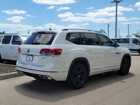 Used 2022 Volkswagen Atlas SEL R-Line image 3