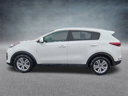 Used 2019 Kia Sportage LX w/ LX Popular Package image 6