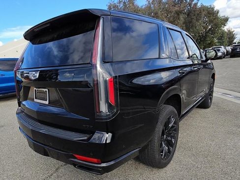 Used 2023 Cadillac Escalade Sport Platinum w/ LPO, ONYX Package image 4