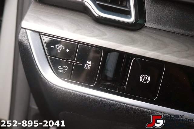 Certified 2024 Kia Sportage X-Line w/ X-Line Premium Package AWD/4WD image 30