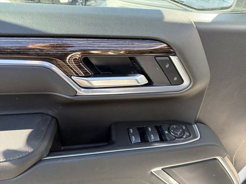 New 2026 GMC Sierra 1500 SLE AWD/4WD image 16
