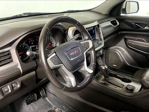 Used 2019 GMC Acadia SLT AWD/4WD image 10