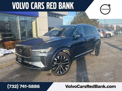 Used 2025 Volvo XC90 B6 Plus image 1