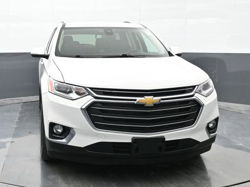 Used 2020 Chevrolet Traverse LT w/ Driver Confidence II Package image 7