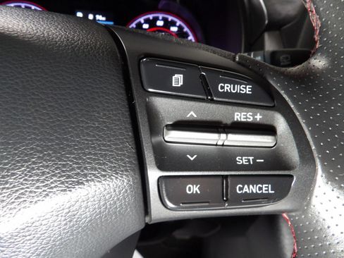 Used 2019 Hyundai Kona Ultimate AWD/4WD image 34