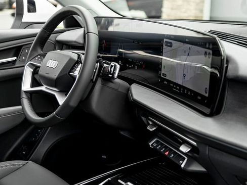 New 2026 Audi Q3 quattro 2.0T AWD/4WD image 38