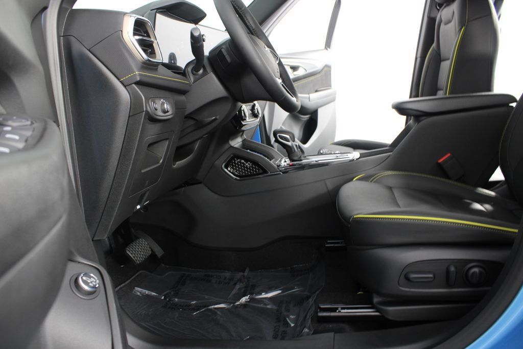 New 2026 Chevrolet TrailBlazer ACTIV w/ Convenience Package FWD image 15
