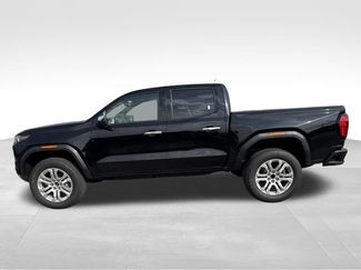 New 2026 GMC Canyon Denali w/ LPO, Denali Black Edition AWD/4WD video 2