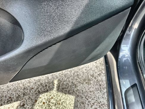 Used 2023 Tesla Model 3 Standard Range RWD image 23