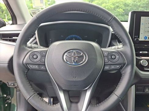 Certified 2023 Toyota Corolla Cross XLE w/ Convenience Package AWD/4WD image 17