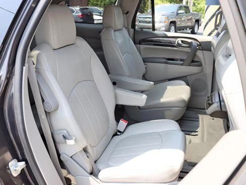 Used 2015 Buick Enclave Leather image 26