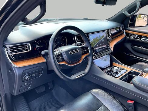 Certified 2024 Jeep Grand Wagoneer L Series III AWD/4WD image 16