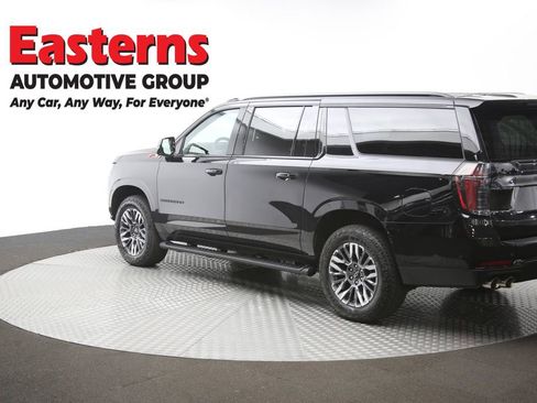 Used 2025 Chevrolet Suburban Z71 image 67