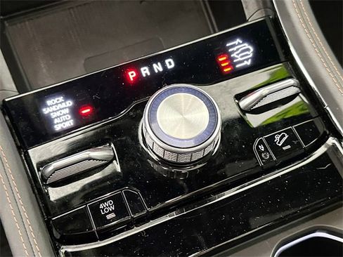 Used 2022 Jeep Grand Cherokee Summit image 16