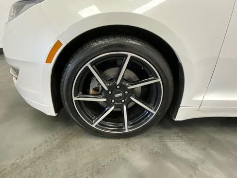 Used 2016 Lincoln MKZ AWD w/ Equipment Group 300A Reserve image 19