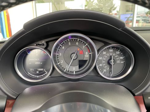 Used 2020 MAZDA MX-5 Miata RF Grand Touring RWD image 26
