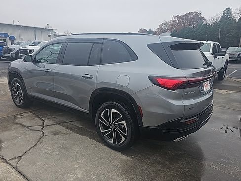 New 2026 Buick Enclave Sport Touring w/ Power Package image 5