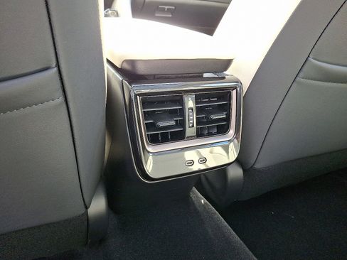 Certified 2025 Toyota Crown Limited w/ Advanced Technology Package image 12