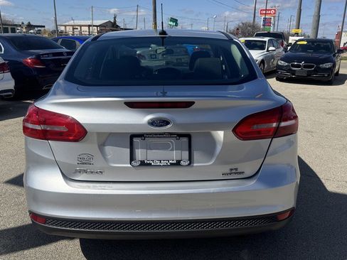 Used 2016 Ford Focus SE image 7