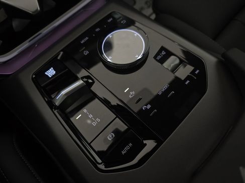 New 2026 BMW X3 xDrive30 w/ Premium Package image 25