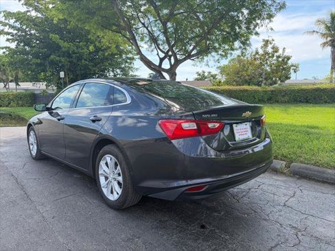 Used 2023 Chevrolet Malibu LT FWD image 4