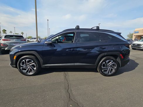 Certified 2025 Hyundai Tucson Limited image 7