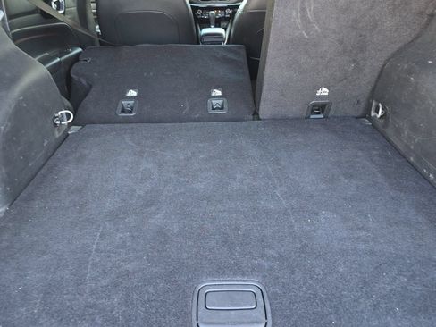 Used 2025 Jeep Compass Trailhawk AWD/4WD image 14