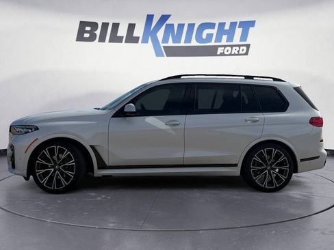 Used 2021 BMW X7 xDrive40i w/ M Sport Package image 2