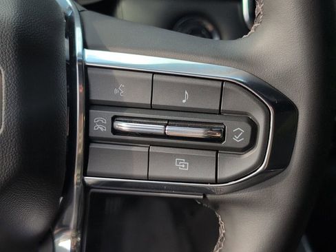 Used 2026 GMC Canyon Elevation w/ Convenience Package RWD image 27