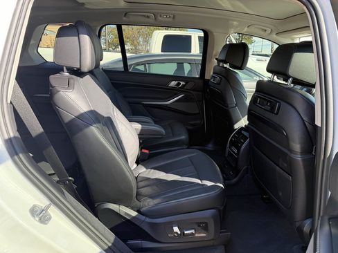 Used 2019 BMW X7 xDrive40i AWD/4WD image 17
