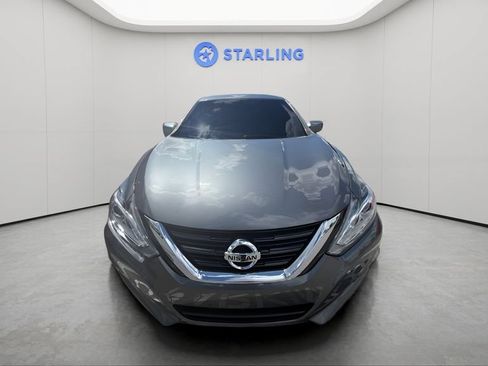 Used 2018 Nissan Altima 2.5 S w/ S Convenience Package FWD image 5