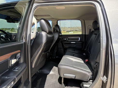 Used 2018 RAM 2500 Laramie image 12